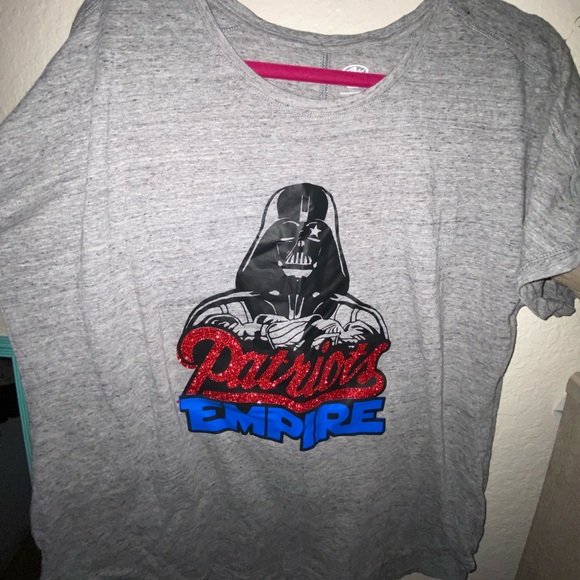 NE patriots Star Wars tee - Picture 2 of 3